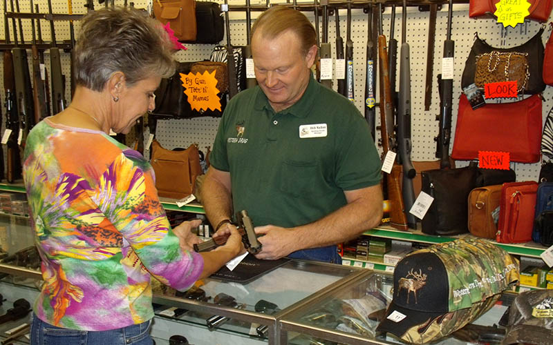 selling-handgun-women-2