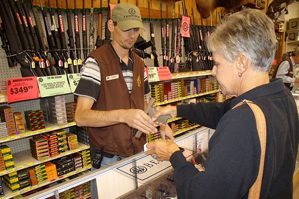 selling-handgun-women-thumb