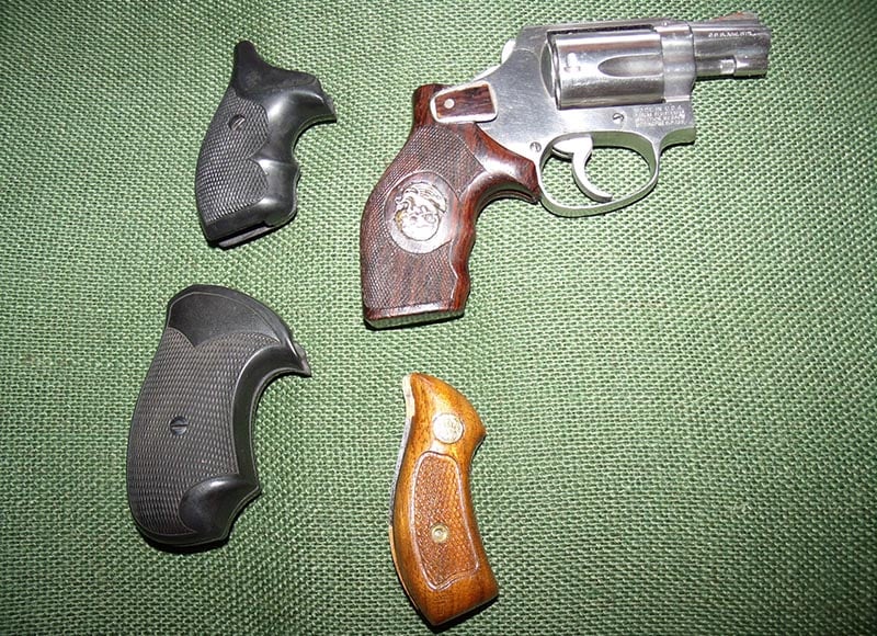 guns-federal-agent-2