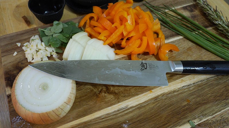 shun-classic-chefs-knife-5