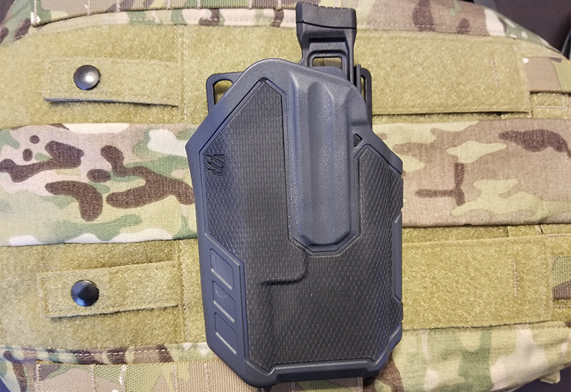 Blackhawk Omnivore Holster (Review & Buying Guide) 2021 - Task