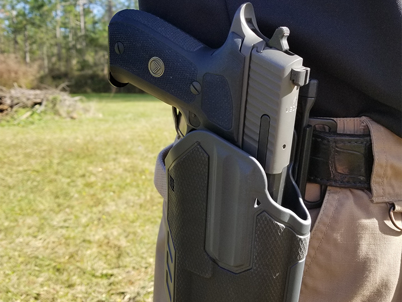 Blackhawk Omnivore Holster (Review & Buying Guide) 2021 - Task